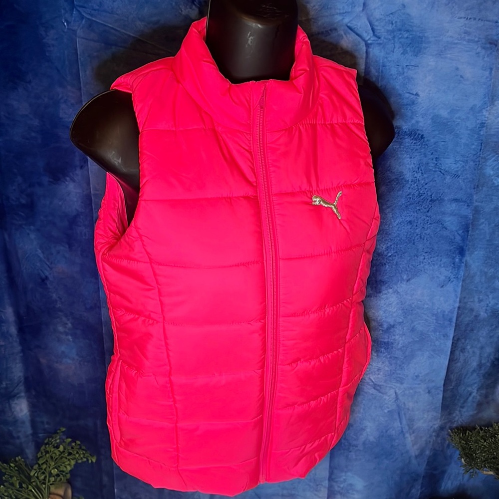Puma hot pink bubble vest size M (10-12) girls